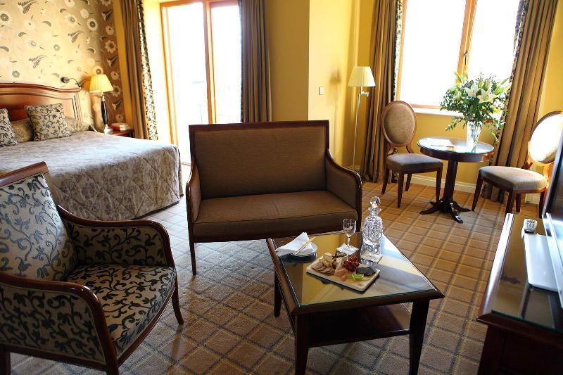 Lake Lodge Guesthouse Affittacamere 4*